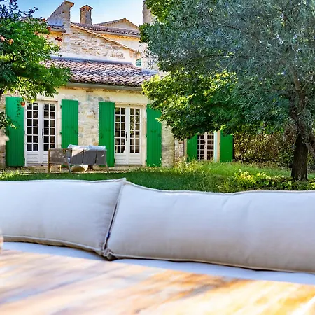 Collection Sojourn - Villa Vacquieres (Gard)